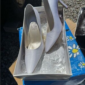 Chic White Heels for Women